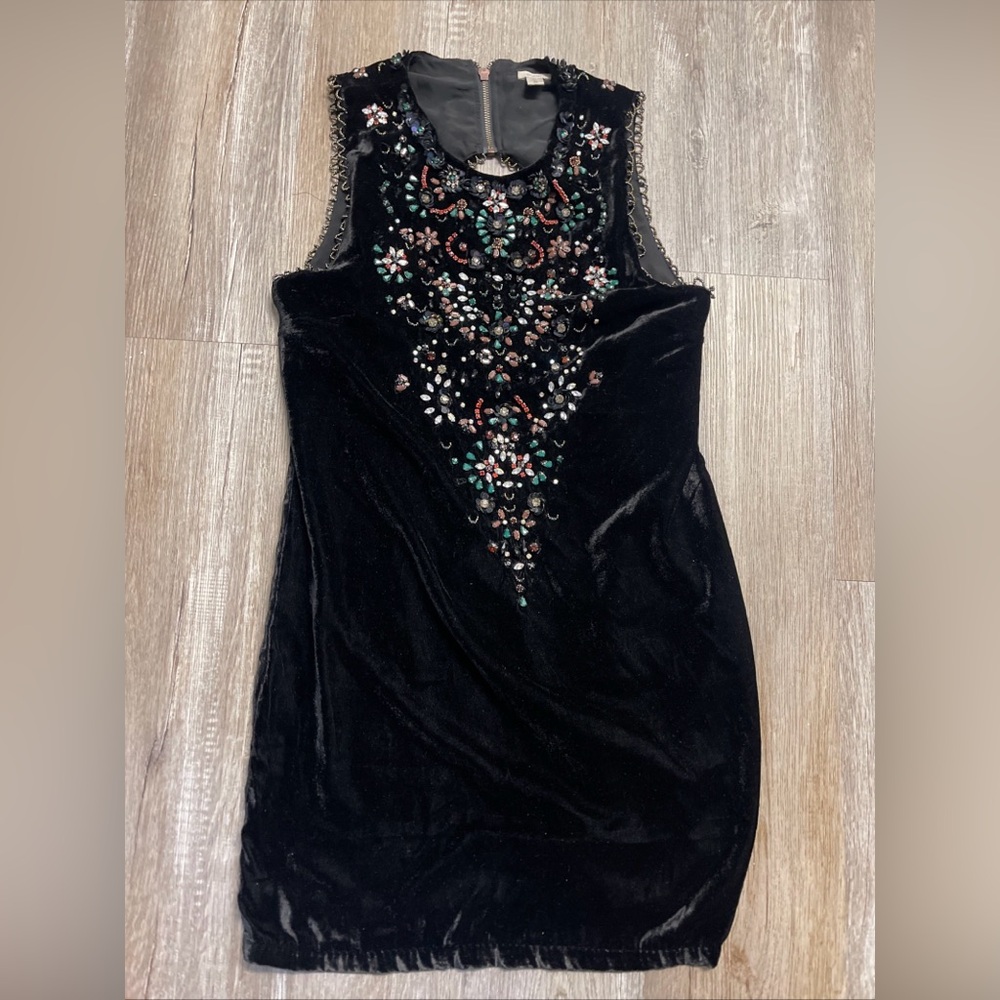 Urban Outfitters Boho Dress Womens M Ecote Jasmina Velvet Mini Rhinestone Mini